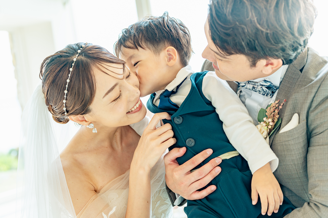 ベビーシッター付で安心！万座の教会　チャペル＆ビーチ　ファミリーフォトプラン[データ100枚]